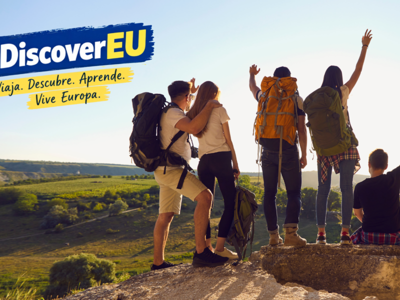 La UE abre una nueva convocatoria de DiscoverEU con 40.000 pases para que jóvenes de 18 años viajen y descubran Europa.